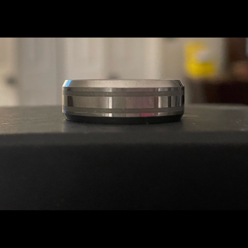 Men’s 2-Toned Tungsten Wedding Band Size 10